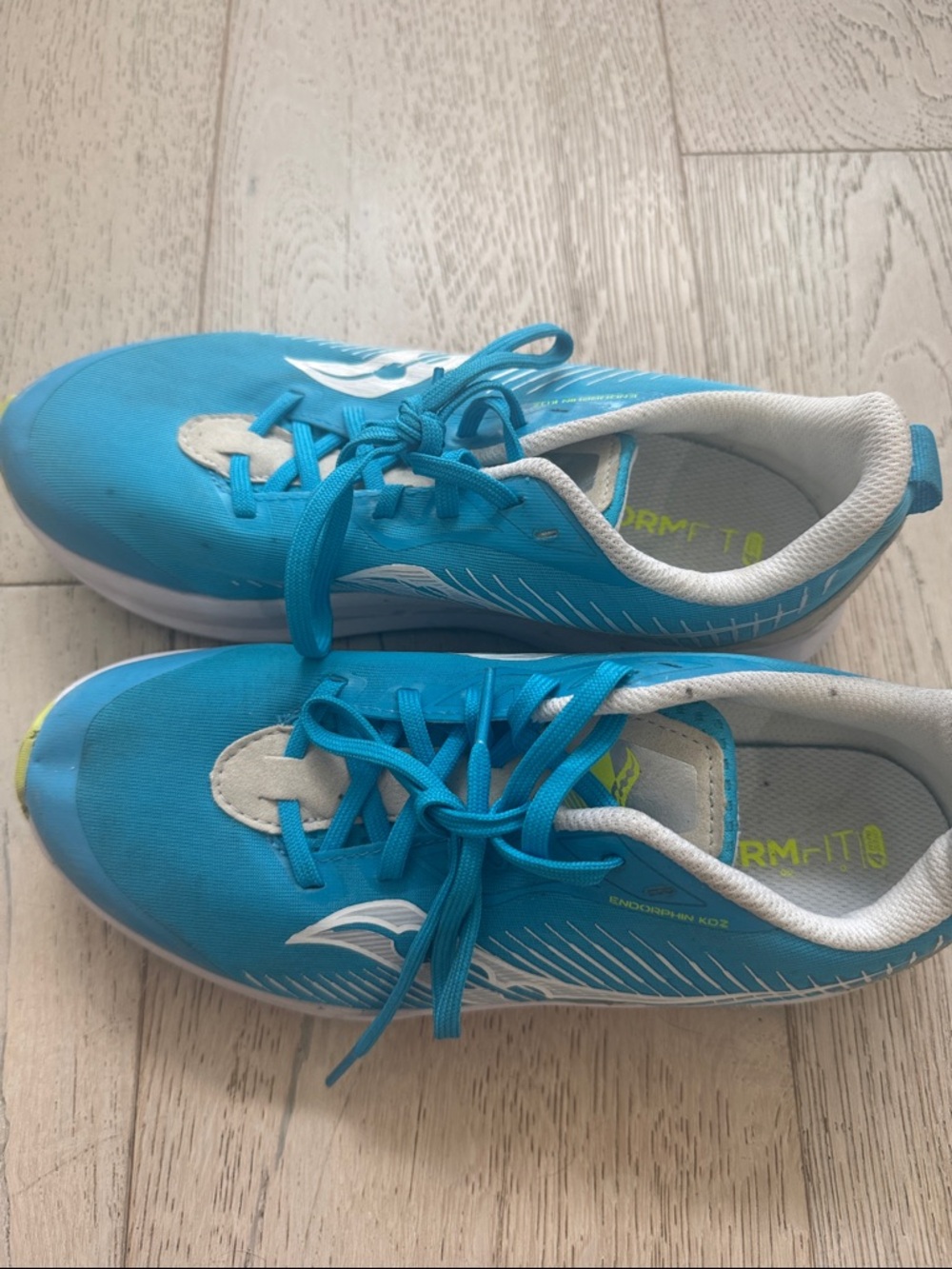 Saucony endorphin Kids Turquoise Lace-Up Sneakers